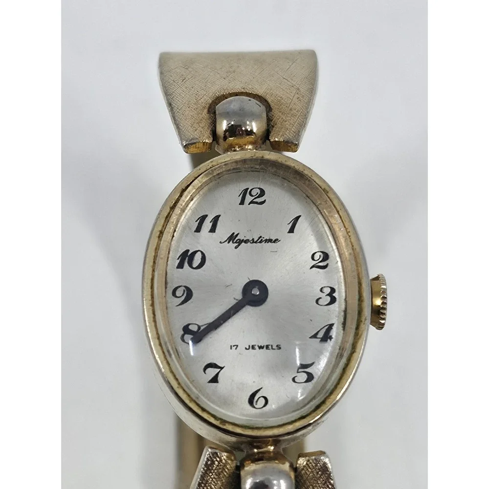 Vintage Majestime 17 Jewels Women Oval Gold Tone Bangle Manual Wind‎ Watch Works